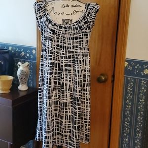 Black and white print dress